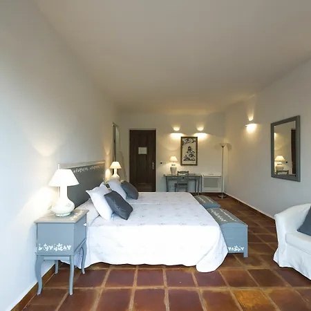 Es Lloquet (adults Only)